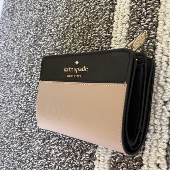 Kate Spade Staci Colorblock Medium Compact Bifold Wallet Warm Beige Multi - Picture 2 of 16